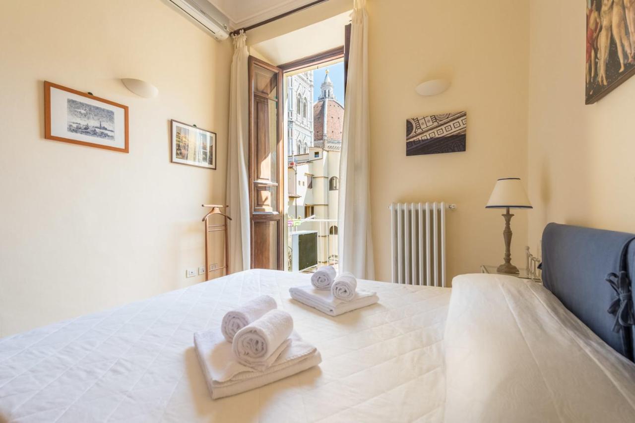 Charming 2Bed Apartment Overlooking Duomo - Hosted By Sweetstay 피렌체 외부 사진