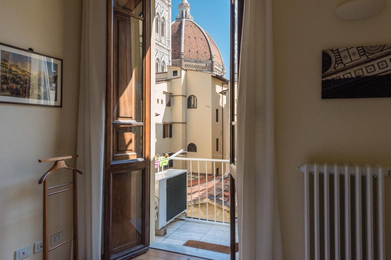 Charming 2Bed Apartment Overlooking Duomo - Hosted By Sweetstay 피렌체 외부 사진