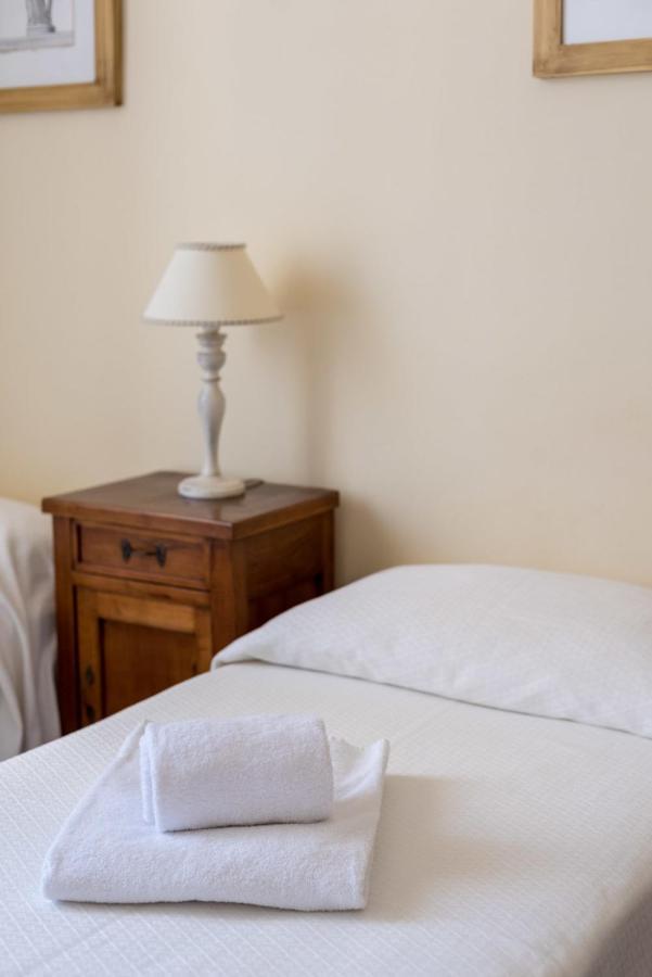 Charming 2Bed Apartment Overlooking Duomo - Hosted By Sweetstay 피렌체 외부 사진